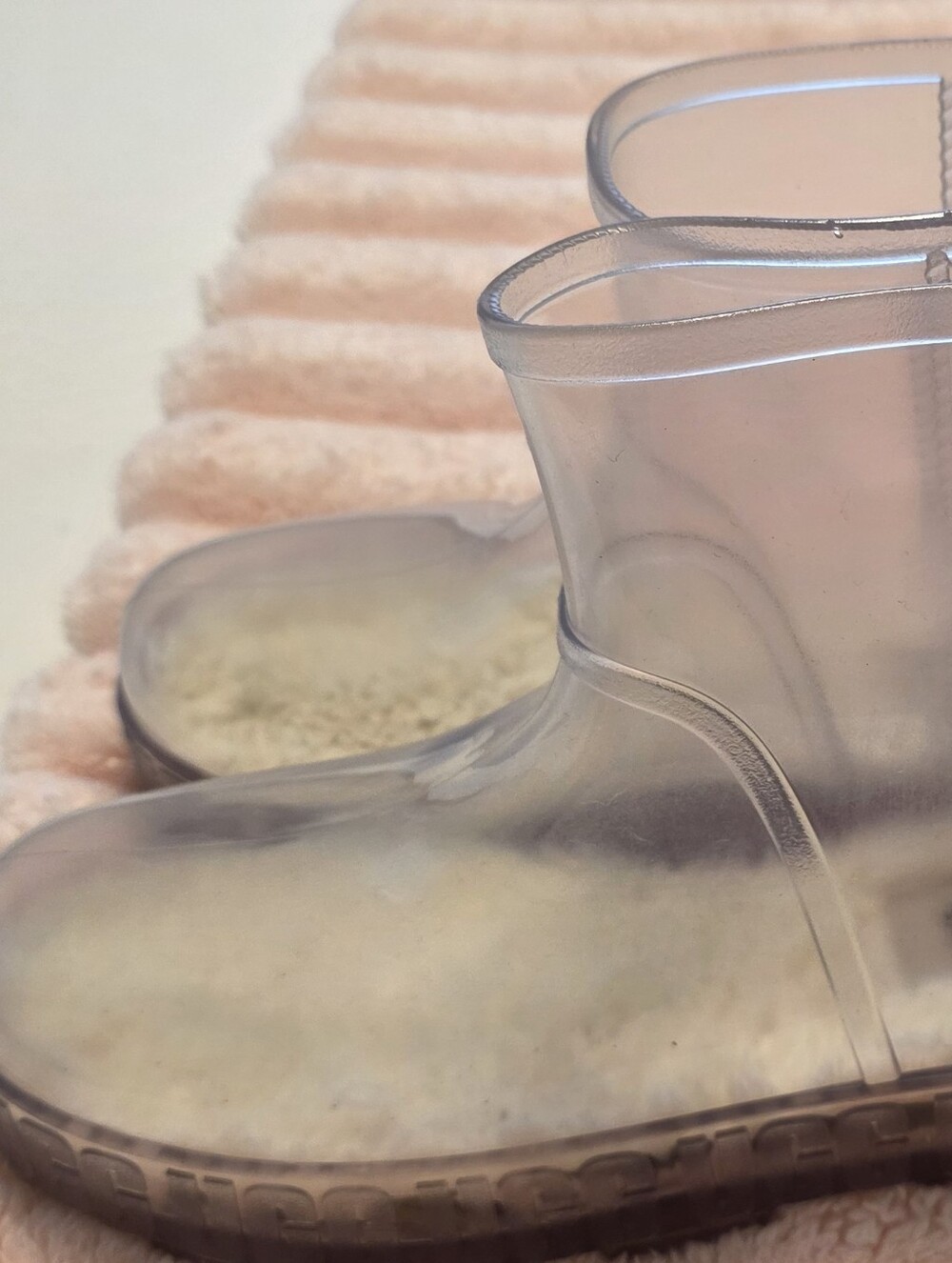 UGG Drizlita Clear Transparent Rain Boot with Beige Lining - Picture 3 of 4